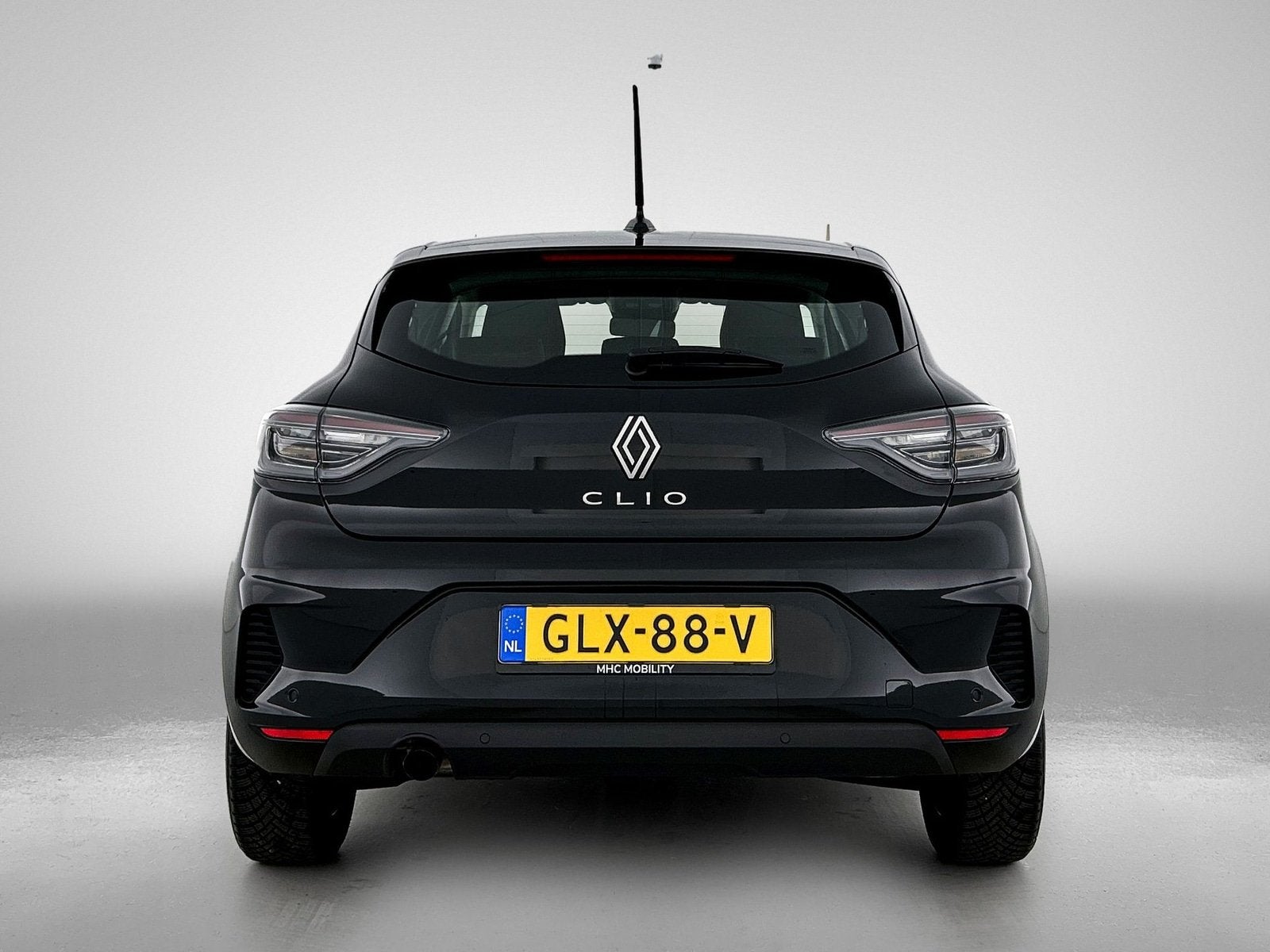 Renault Clio 1.0 TCe 90 GPF evolution (bj 2024), Auto's, Stof, Gebruikt, Zwart, Origineel Nederlands