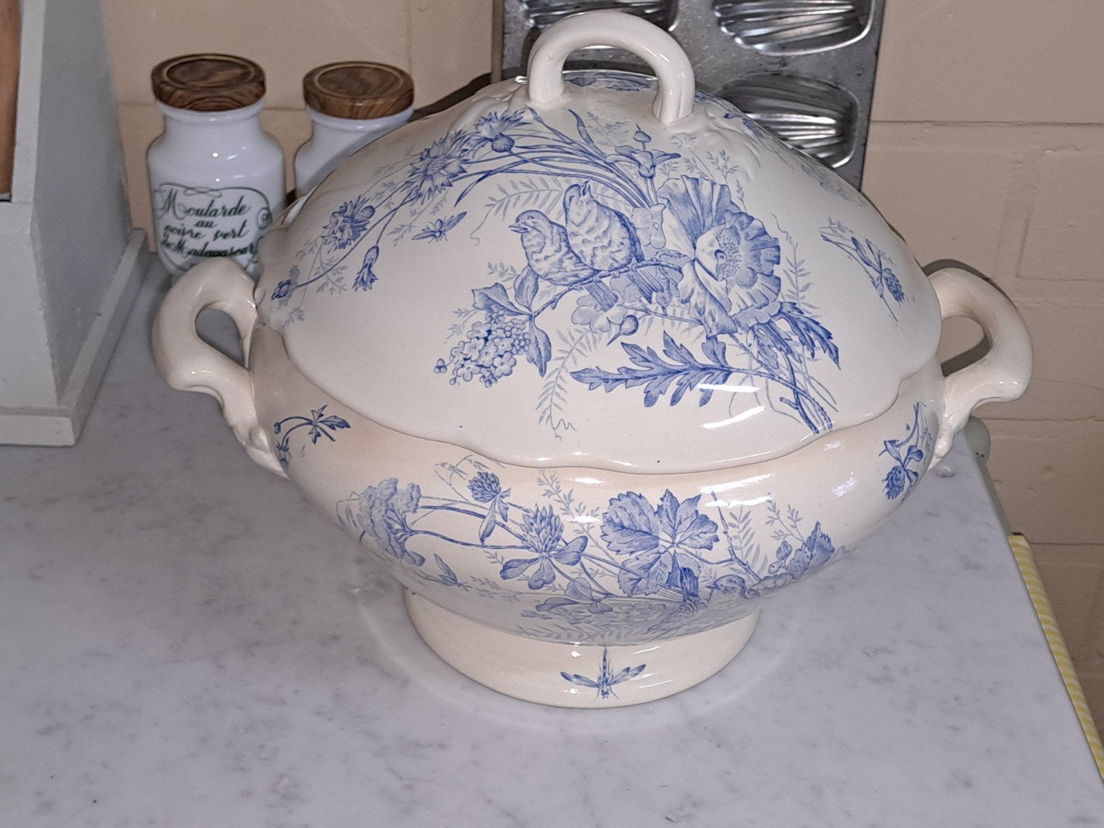 Antieke Nimy dekschaal, Art Nouveau, 'Oiseaux et Papillons', Antiek en Kunst, Verzenden