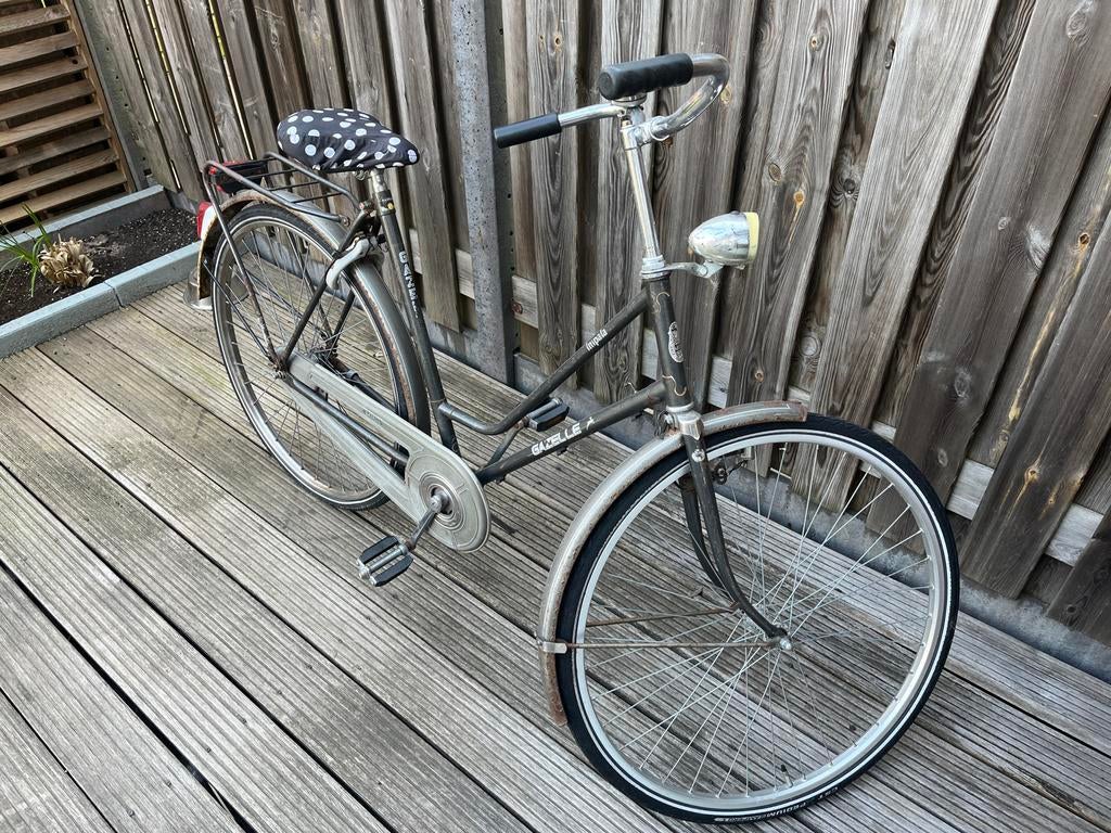 Gazelle Fiets - Goed werkend, Fietsen en Brommers, Fietsen | Dames | Omafietsen, Ophalen, Gebruikt, Terugtraprem
