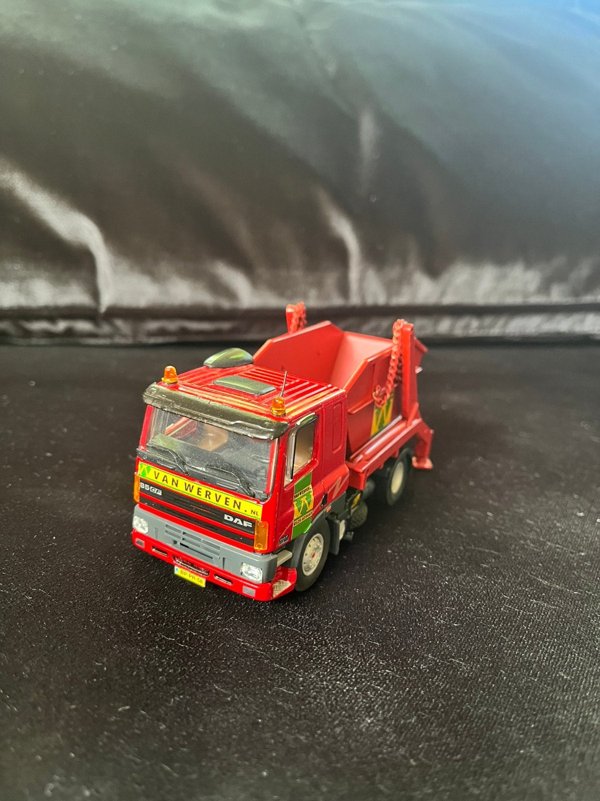 DAF 85CF Portaalwagen met Container Code 3 van Werven!!, Ophalen of Verzenden, Zo goed als nieuw, Bus of Vrachtwagen, Tekno
