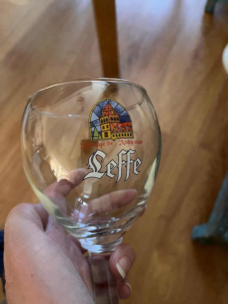 4 ongeschonden Leffe bierglazen, Verzamelen, Biermerken, Ophalen of Verzenden, Nieuw, Glas of Glazen, Leffe