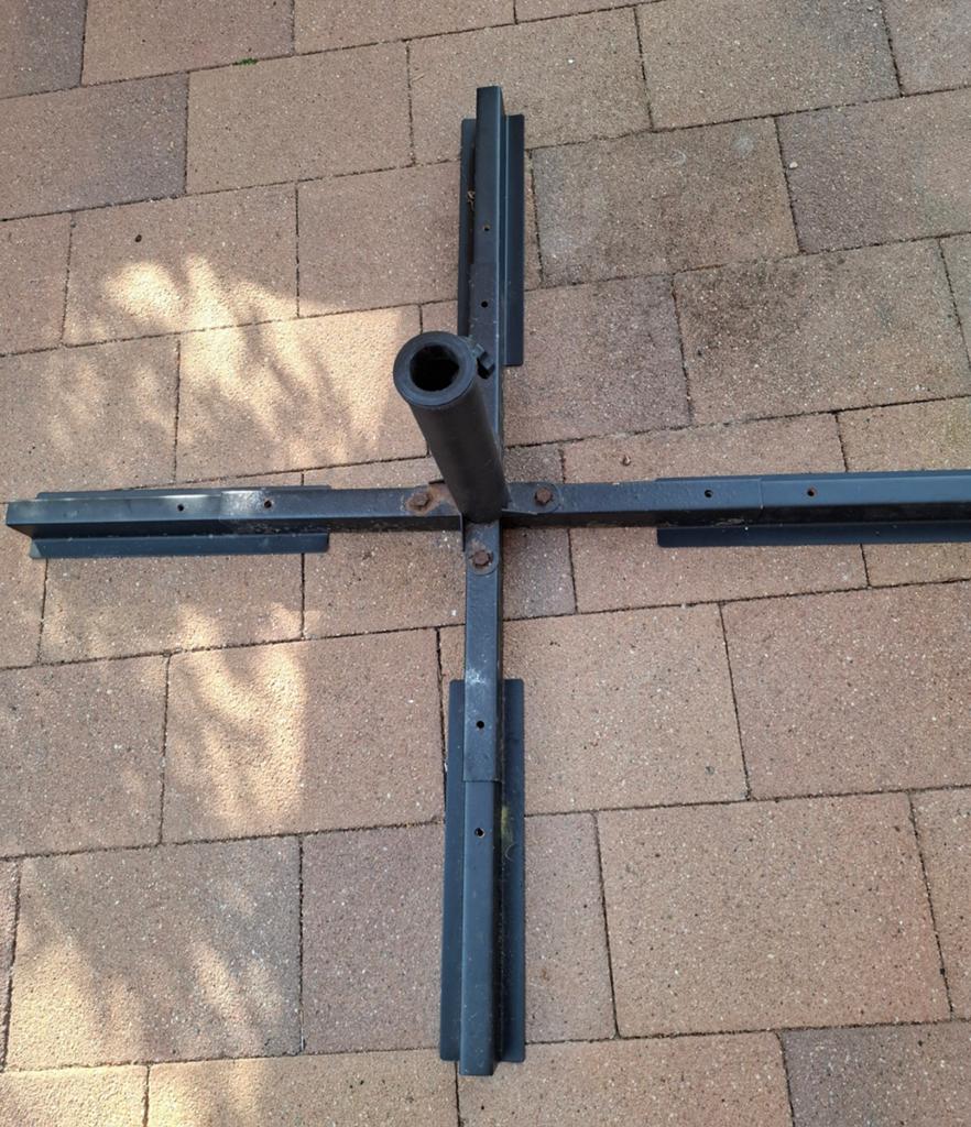 Parasolvoet kruisvoet voor parasol, Ophalen of Verzenden, Gebruikt, 1 tot 2 meter, Parasolvoet