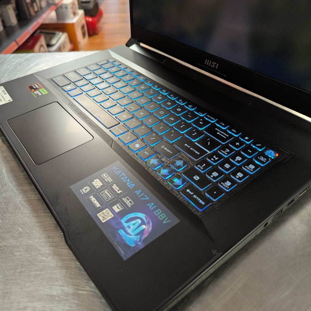 MSI Katana A17 AI B8VF-835NL 17" Ryzen 9 AI 16GB 1TB RTX4060, MSI, Zo goed als nieuw, Support@msi.com, No. 69, Lide St., Zhonghe Dist.
New Taipei City 235
Taiwan