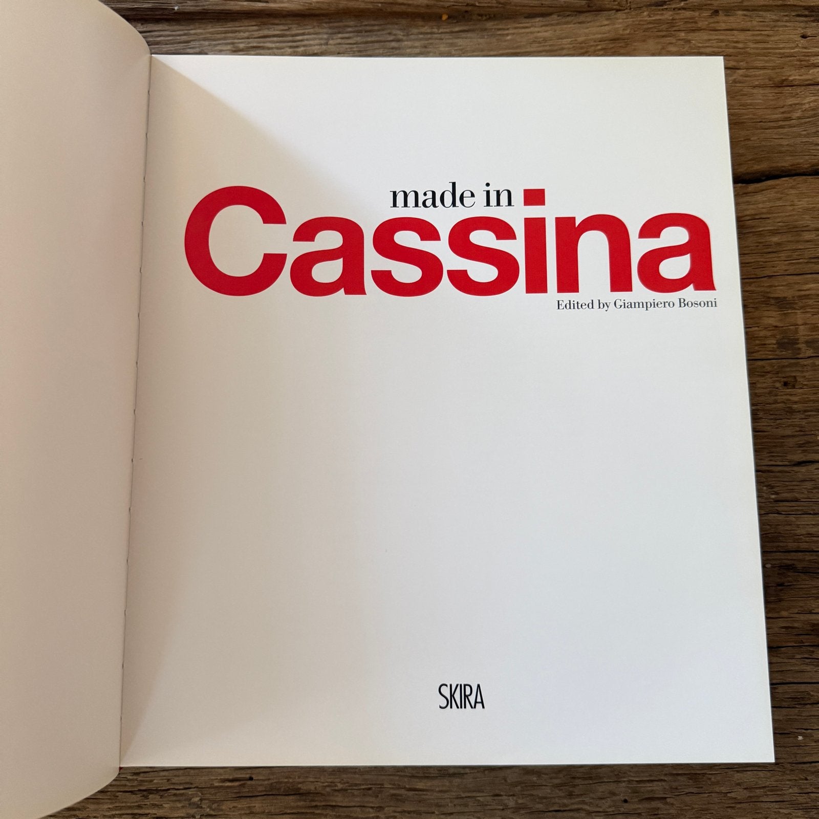 Made in Cassina - Giampiero Bosoni - Design Boek, Ophalen of Verzenden, Zo goed als nieuw, Overige onderwerpen