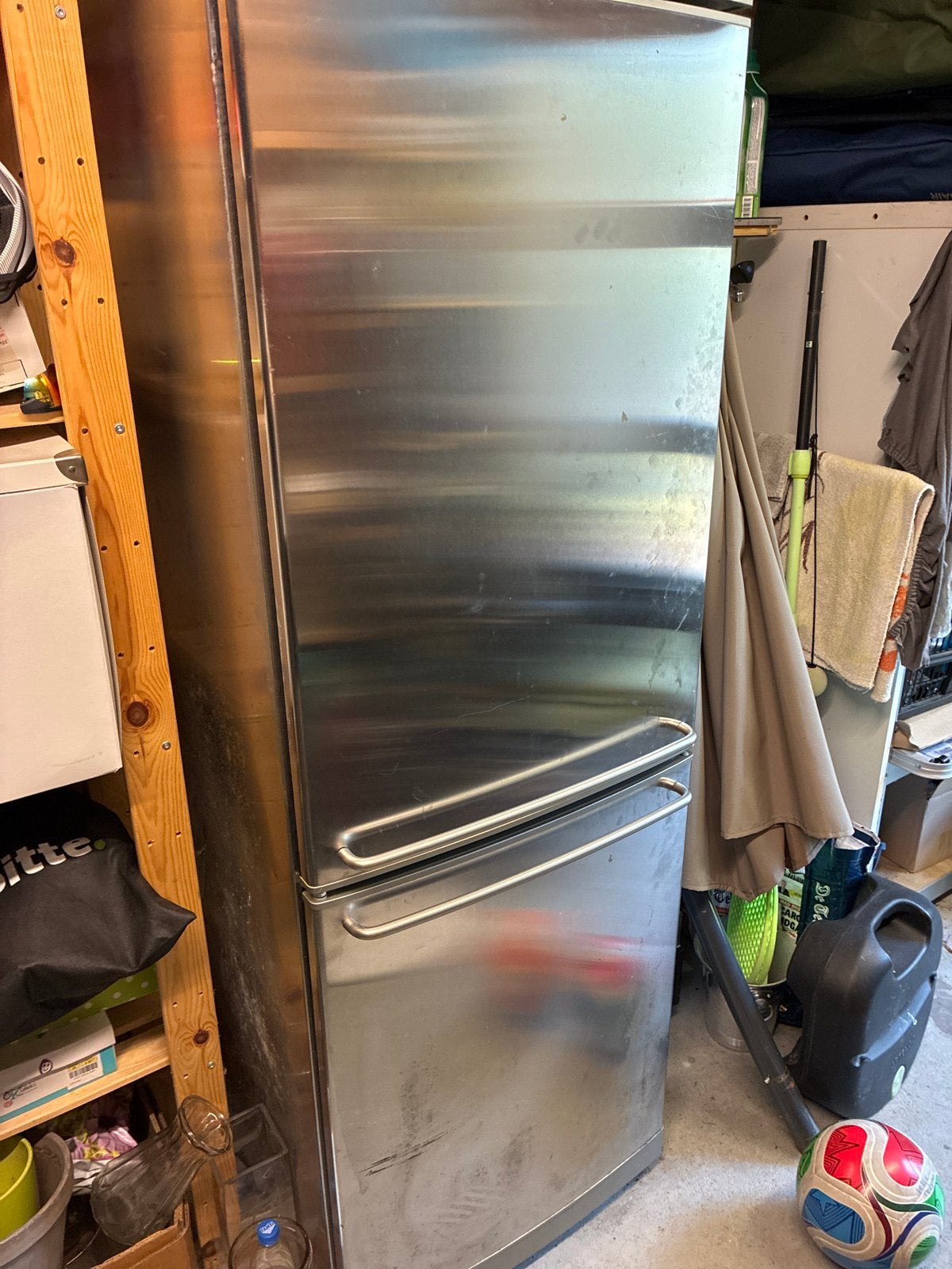 Bosch Koel-vriescombinatie RVS - Ruim en functioneel, Ophalen, Gebruikt, 200 liter of meer, 60 cm of meer