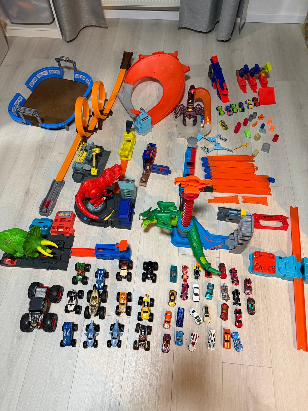 Grote Hot Wheels verzamelset, Ophalen, Gebruikt, Jongen of Meisje