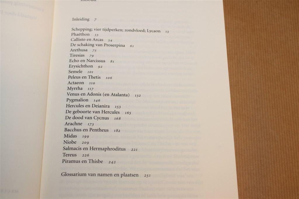 Vertellingen naar Ovidius — Ted Hughes, Metamorfosen, Ophalen of Verzenden, Gelezen