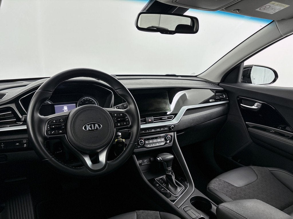 Kia Niro // 1.6 GDi Hybrid DynamicLine // APPLECARPLAY // NA, Gebruikt, Leder en Stof, Zwart, 1390 kg