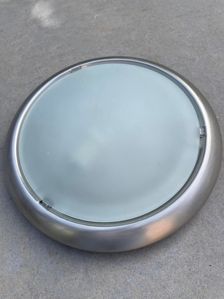 Moderne Plafondlamp met Geborsteld Metaal en Mat Glas, Huis en Inrichting, Lampen | Plafondlampen, Ophalen of Verzenden, Gebruikt