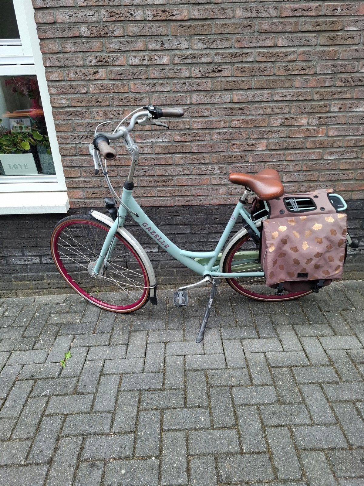 Zeer goed onderhouden Gazelle Damesfiets met 3 versnellingen, Versnellingen, Ophalen of Verzenden, Gazelle, Trommelrem