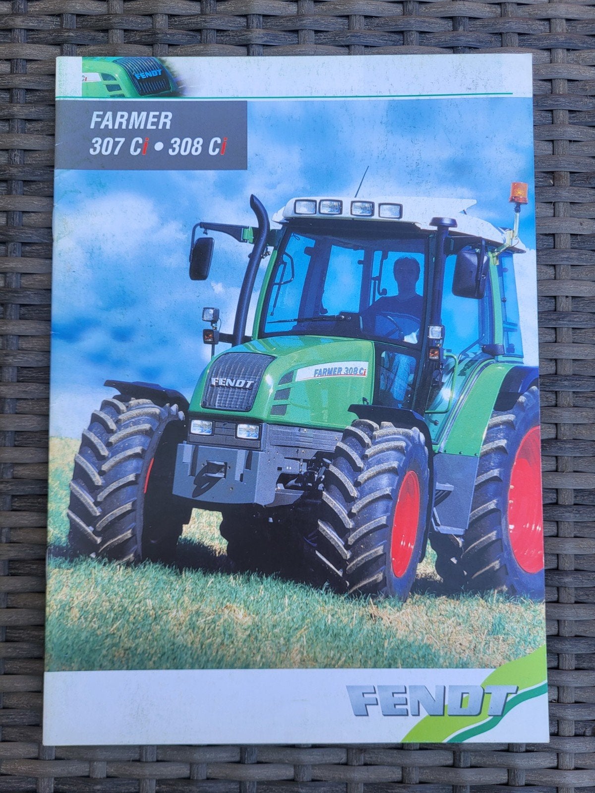 tractor folder Fendt Famer 307 Ci 308 Ci, Ophalen of Verzenden, Zo goed als nieuw