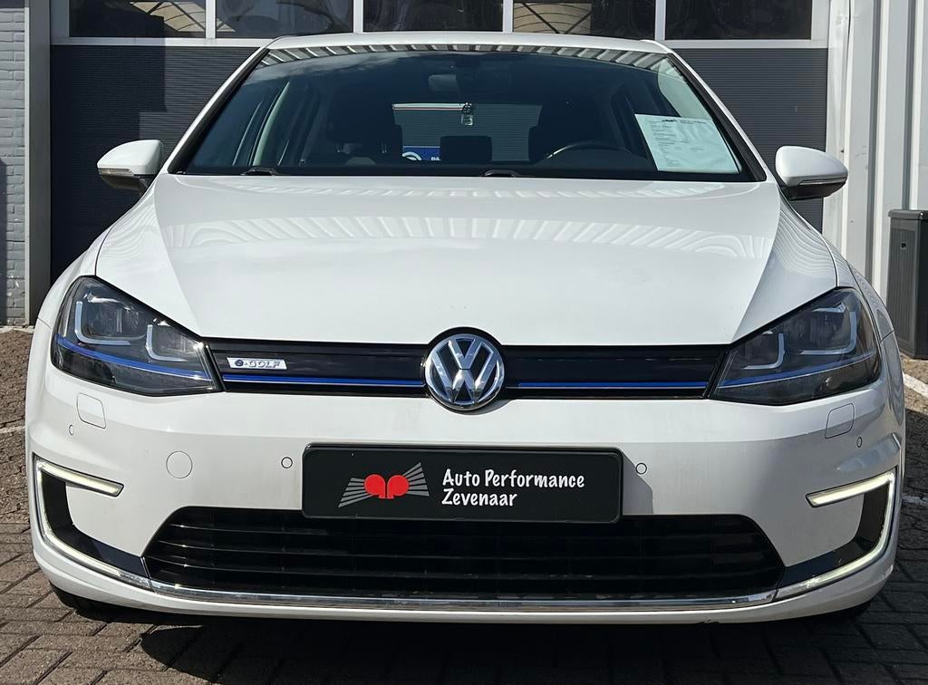 Volkswagen Golf E-golf 5D 2017 Wit, Stof, Wit, USB, 115 pk