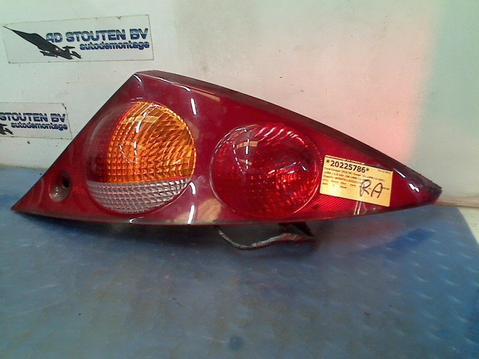 Achterlicht Rechts Ford Cougar (ECX/W) (1998-08/2001-12), Gebruikt, Henry-Ford-Straße  1, Köln 50735, , Duitsland, Ford-Werke GmbH