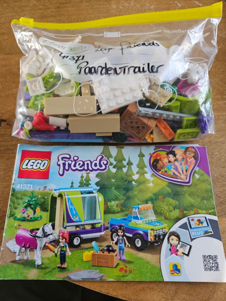 Lego Friends 41371 Mia's paardentrailer - Compleet, Ophalen of Verzenden