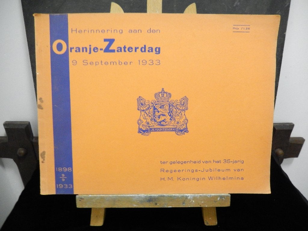 Koninklijk Huis uitgaven (7), Ophalen of Verzenden, Gelezen