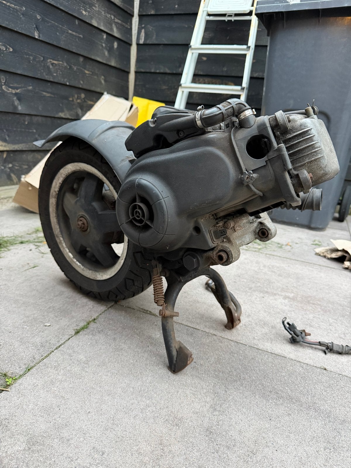 Vespa s/lx motorblok met achterwiel, Fietsen en Brommers, Ophalen, Gebruikt, Blok, Vespa