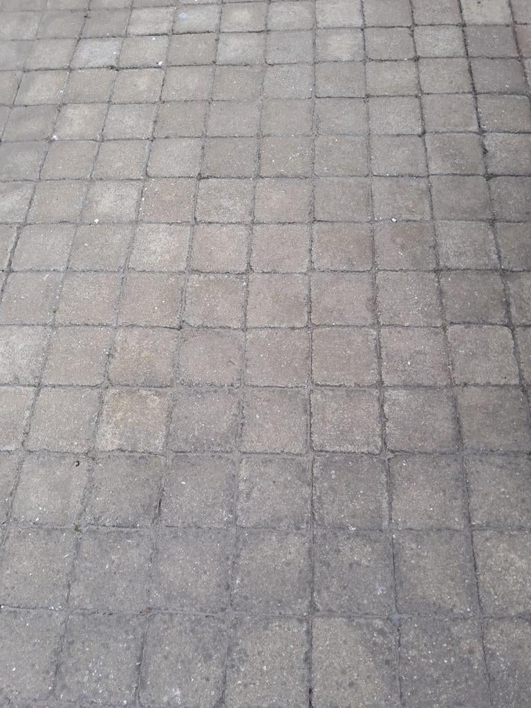 Gratis af te halen tuintegel 15x15x5, Ophalen, Beton, Klinkers