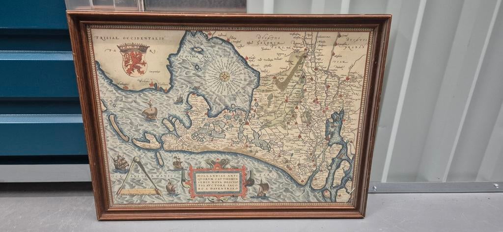 Oude ingelijste kaart van Hollandia, 17e eeuwse stijl, Ophalen, Voor 1800, Onbekend (stijl van 17e-eeuwse cartografen), Nederland