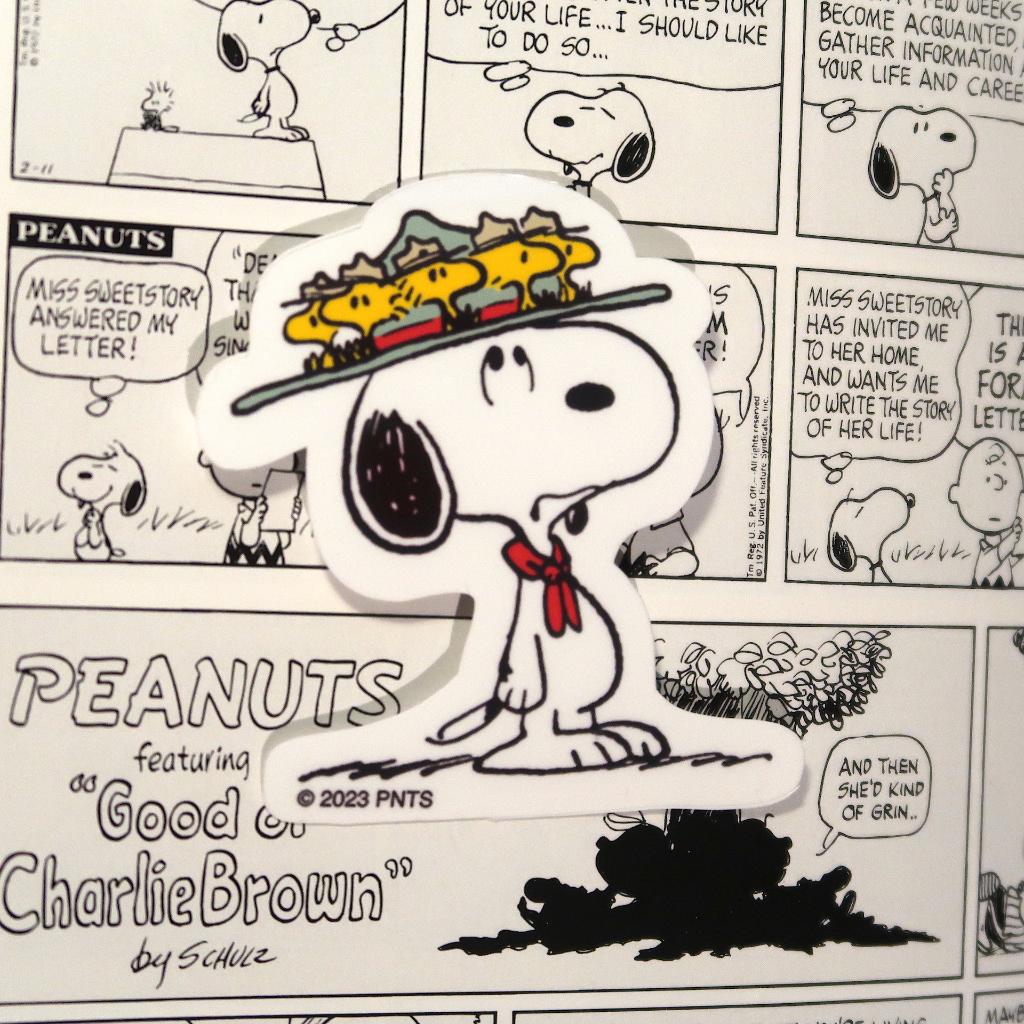 Snoopy en Woodstock van Peanuts strips Beagle Scouts Sticker, Verzenden, Snoopy, Nieuw, Plaatje, Poster of Sticker