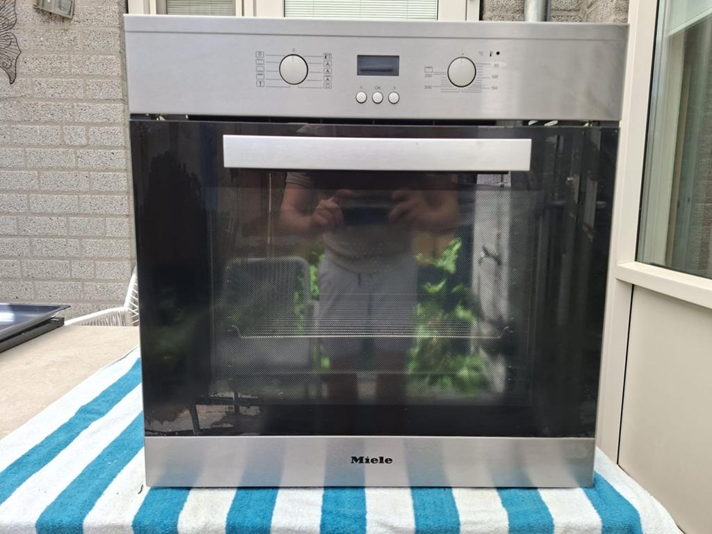 Miele Inbouw Heteluchtoven HZ-1 BO M U 60L, Ophalen, Hete lucht, Inbouw, 55 tot 60 cm