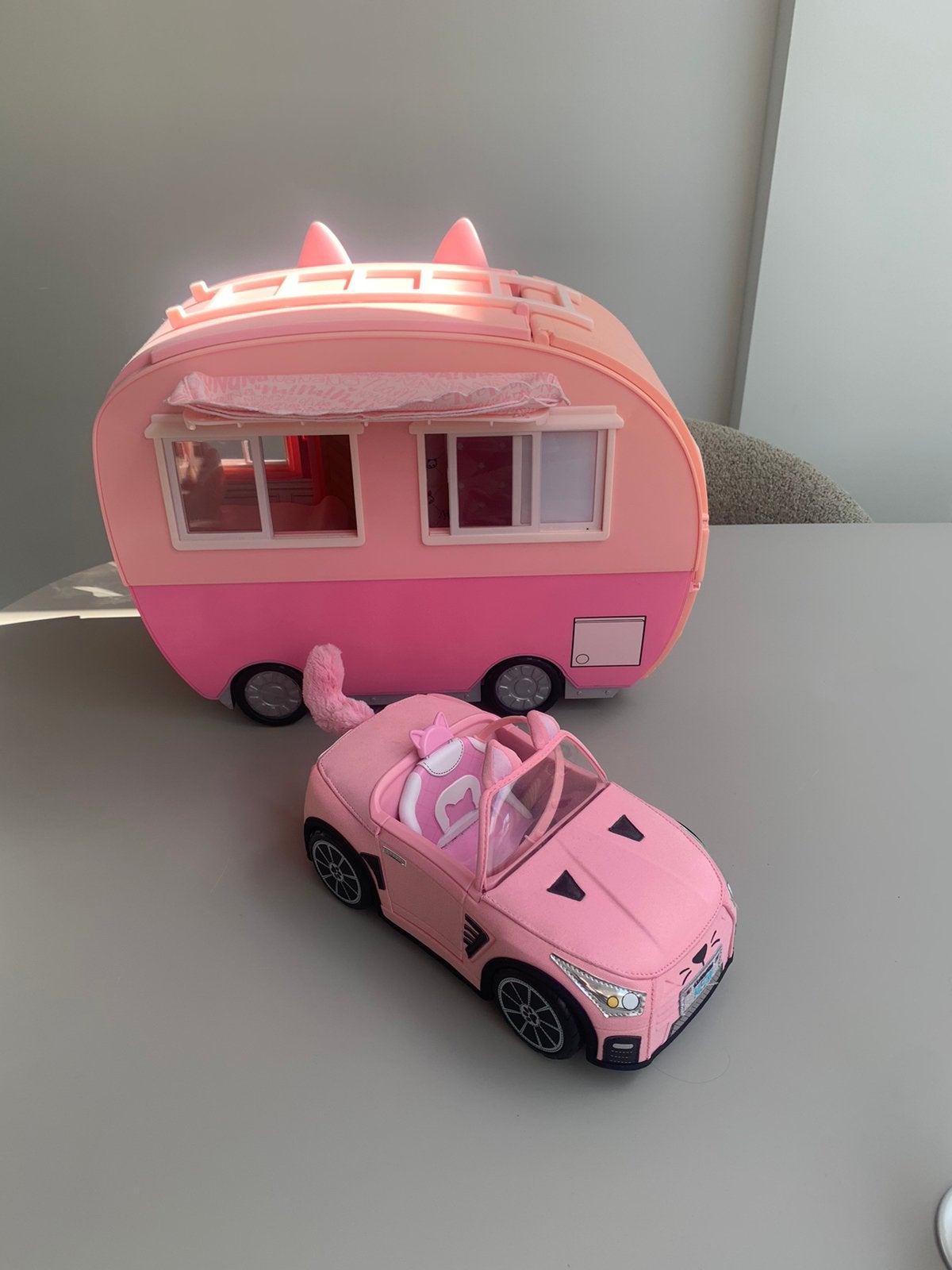 Nanana caravan met auto, Ophalen, Gebruikt