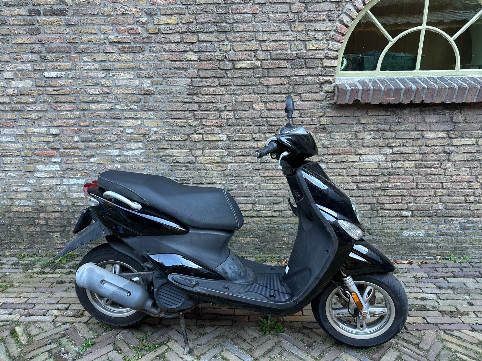 Zwarte Yamaha Neos Scooter - Goed onderhouden, Ophalen, Gebruikt, Maximaal 45 km/u, Benzine