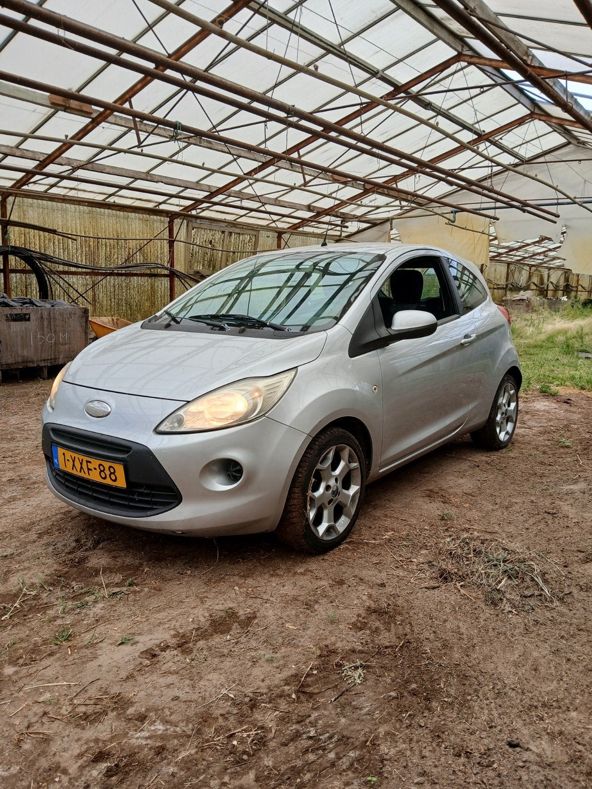 Ford Ka 1.2 51KW 2009 Grijs, Auto's, Voorwielaandrijving, 1242 cc, 4 cilinders, 4 stoelen