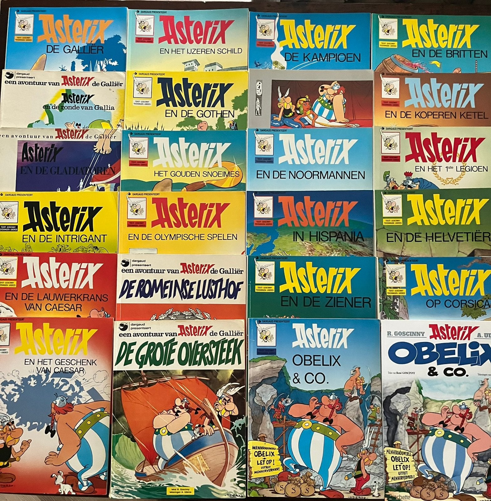 Asterix en Obelix  39 strips, Meerdere comics, Ophalen, Gelezen, Europa