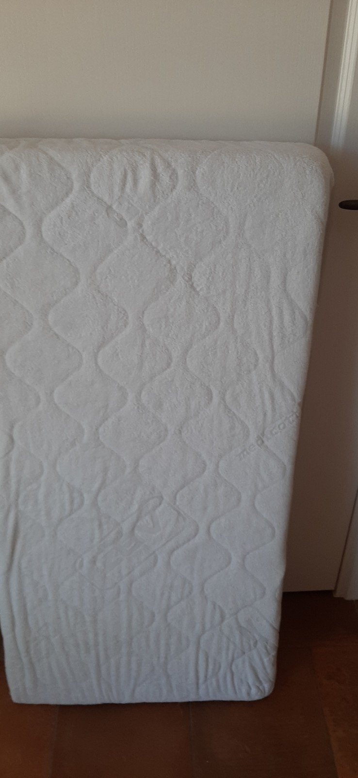kinderledikant matrasje 125 x 60 cm, Huis en Inrichting, Slaapkamer | Matrassen en Bedbodems, Ophalen, 190 cm of minder, Zo goed als nieuw