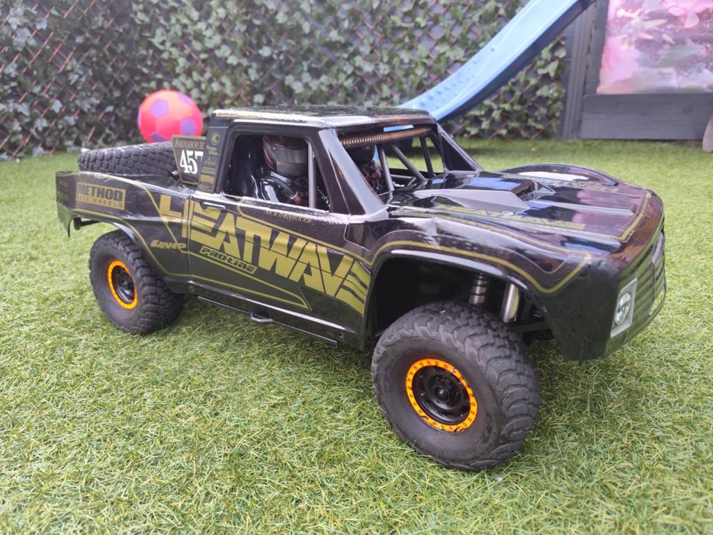 Traxxas UDR 6s, Hobby en Vrije tijd, Modelbouw | Radiografisch | Auto's, Ophalen of Verzenden, Zo goed als nieuw, Overige schalen