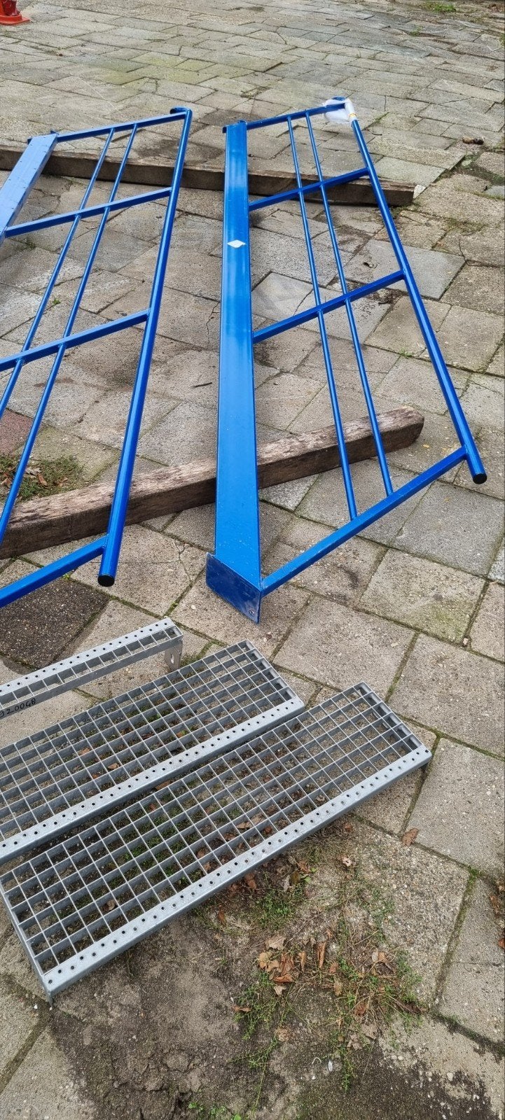 Vaste stalen trap, 290cm hoog nieuw, Ophalen, Gebruikt, Trap, 2 tot 4 meter
