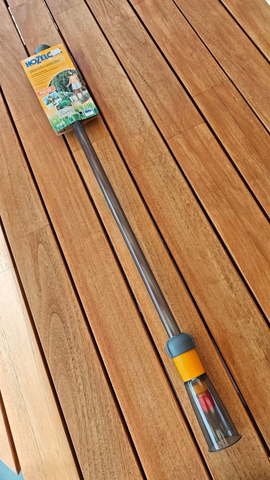 Hozelock Wonderweeder, Ophalen
