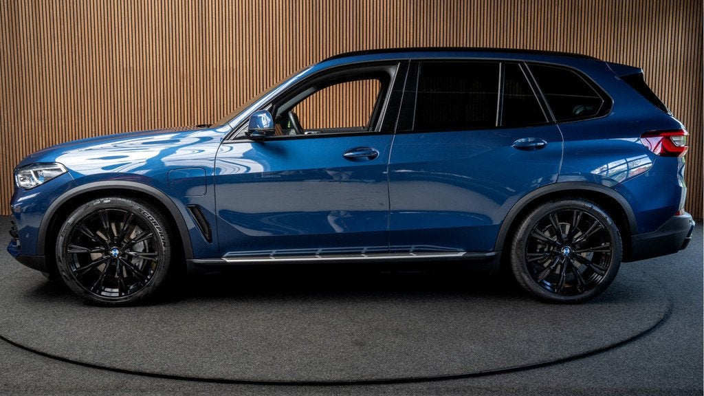 BMW X5 xDrive45e HUD 360 ACC Matrix Leder Navi PDC Memory, Automaat, Gebruikt, Blauw, Automatische klimaatregeling
