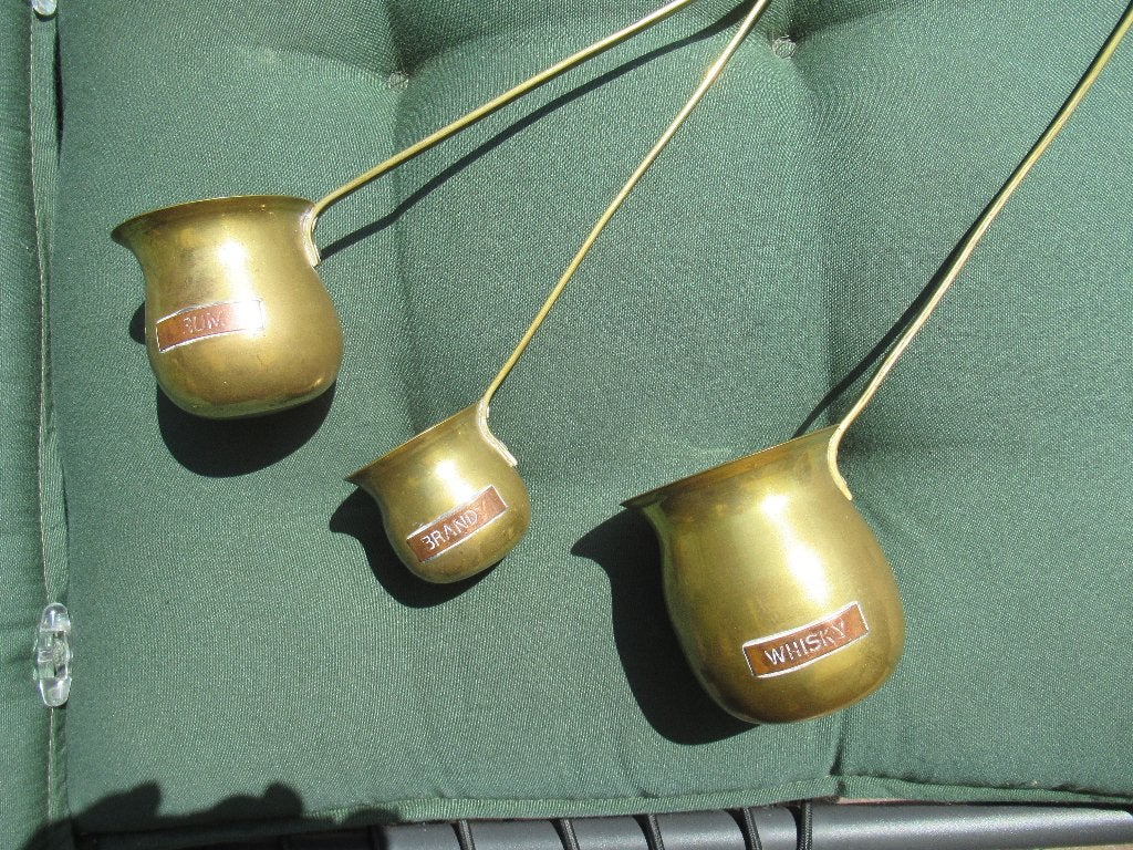 ANTIEKE Maatbekers voor Whisky Rum en Brandy met lange steel, Ophalen of Verzenden, Koper