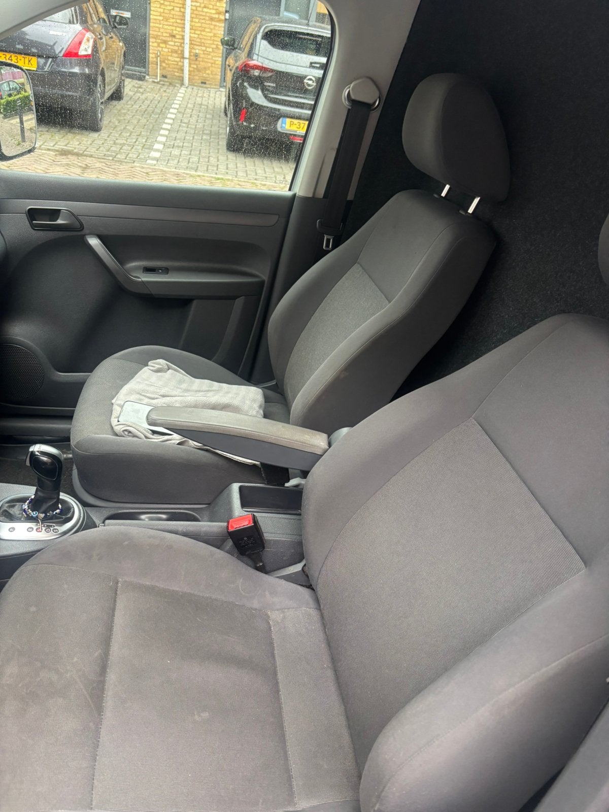 Volkswagen Caddy 1.6 D 75KW 2014, Auto's, Bestelauto's, Euro 5, Stof, 4 cilinders, 700 kg