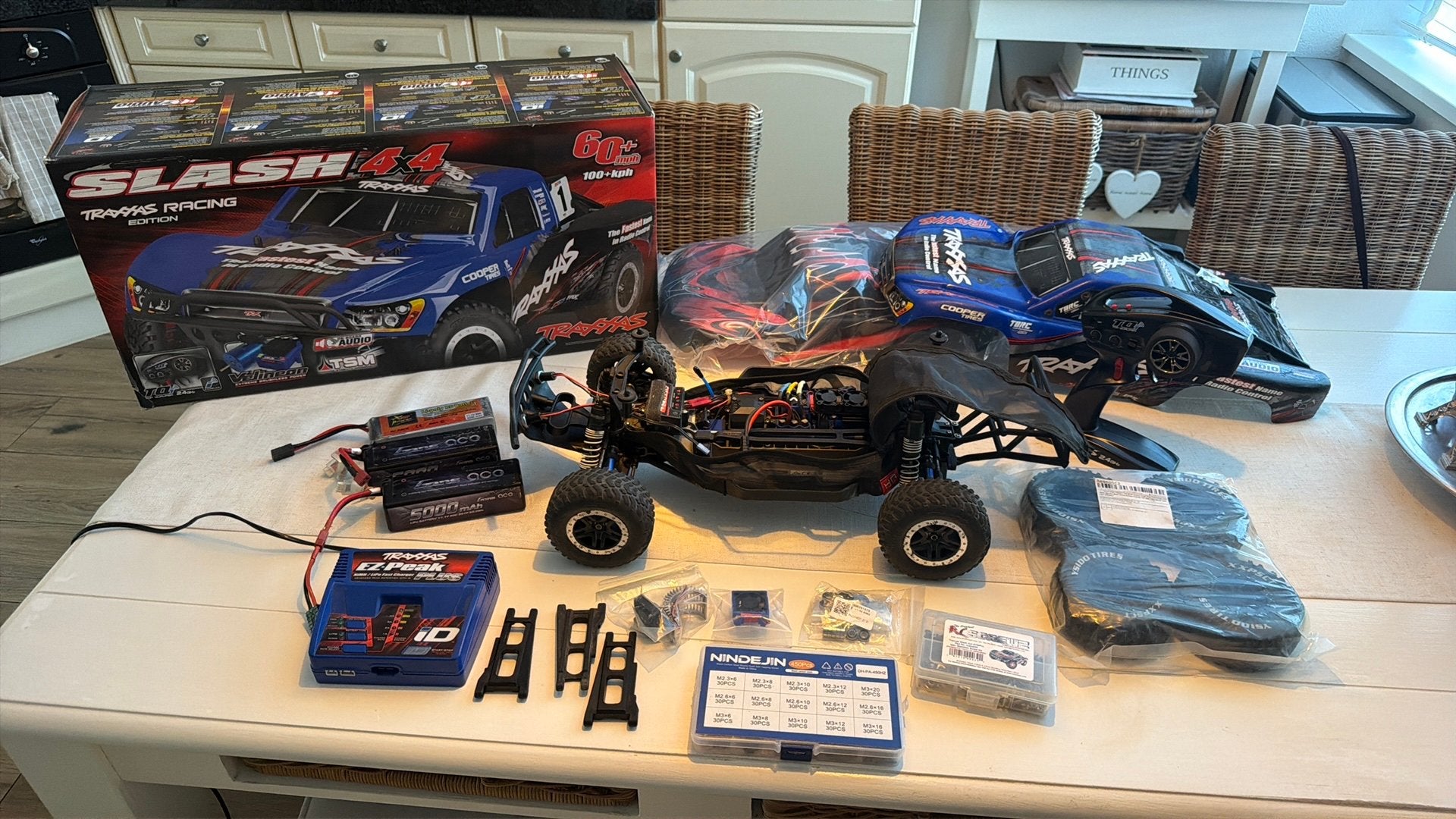 Traxxas Slash 4x4 VXL Brushless – Compleet met Extra’s, Gebruikt, Auto offroad, Schaal 1:10, RTR (Ready to Run)