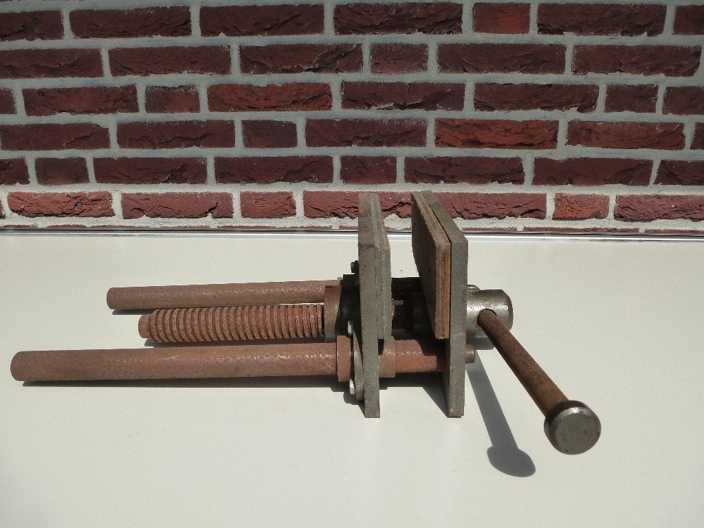 Een vintage Columbian 1R bankschroef voor houtbewerking, Ophalen of Verzenden, Gebruikt, Overige typen