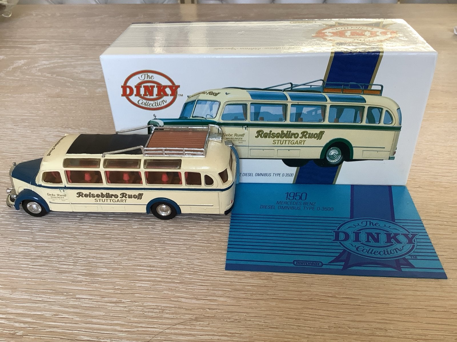 Dinky Collection Mercedes-Benz O 3500 Bus - Reisebüro Ruoff, Ophalen of Verzenden, Zo goed als nieuw, Overige typen