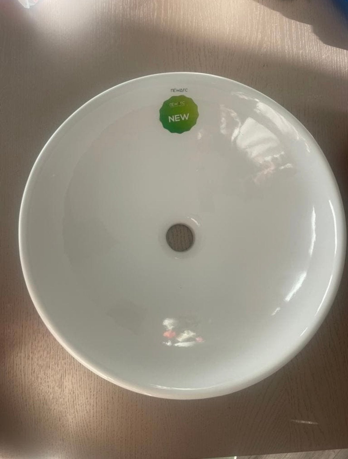 2 stuks Newarc Wasbak - Nieuw in doos, Doe-het-zelf en Verbouw, Sanitair, Ophalen of Verzenden, Nieuw, Wastafel