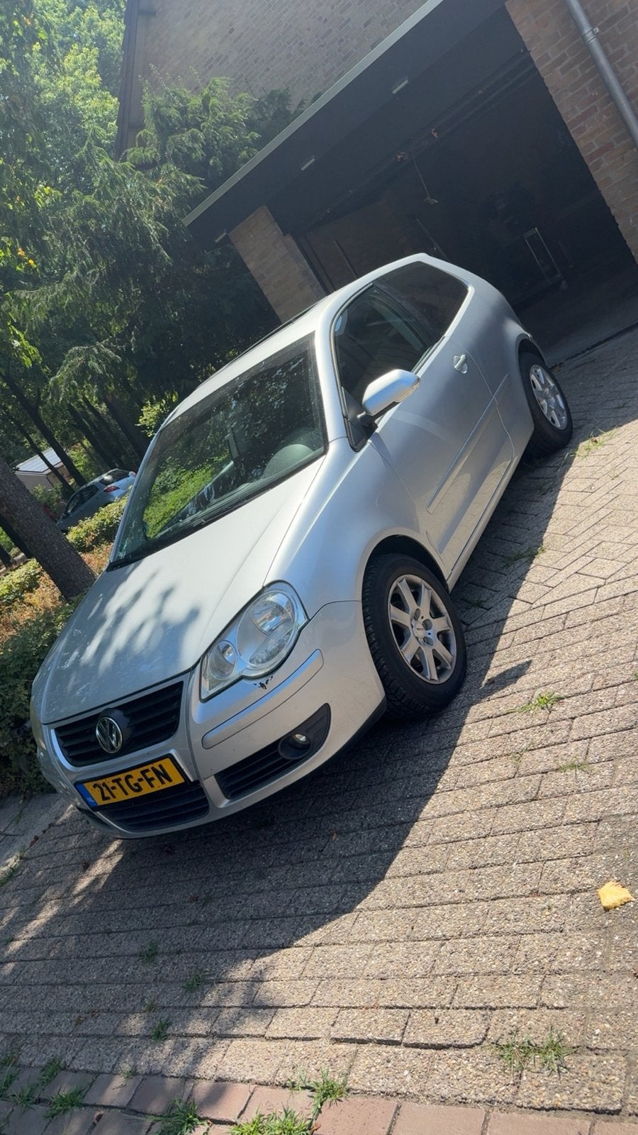 Volkswagen Polo 1.4 16V 59KW 2006 Grijs, Auto's, Volkswagen, Voorwielaandrijving, 40 €/maand, 4 cilinders, Handgeschakeld
