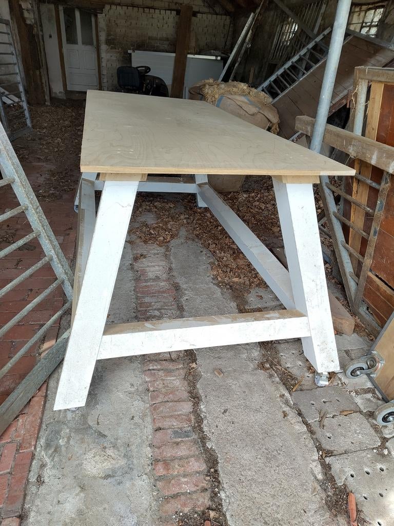 Werktafel, Ophalen