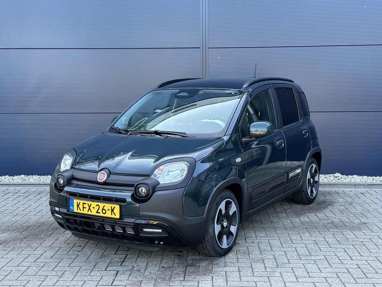 Fiat Panda 1.0 Hybrid Pandina Parkeersensoren achter / Apple, Auto's, Gebruikt, Panda, Bedrijf, Handgeschakeld