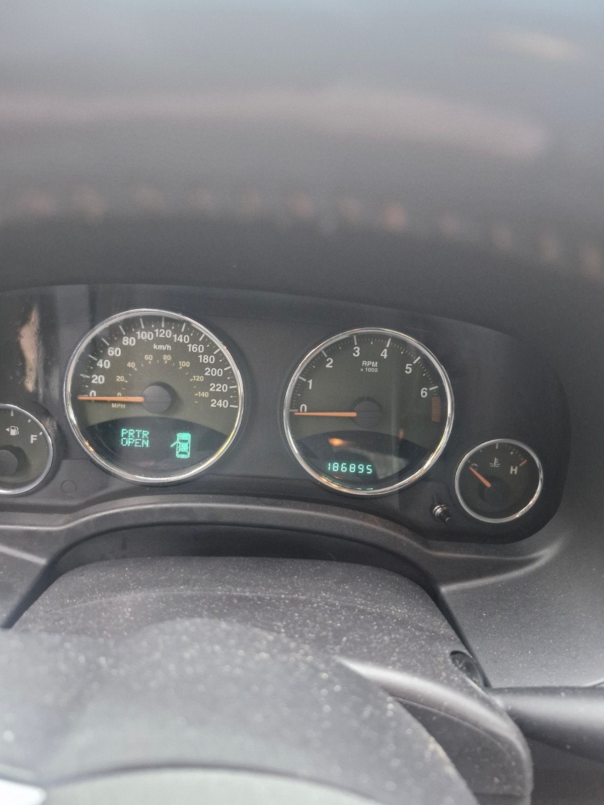 Jeep Compass 2.0 2WD 2011 Zwart, Auto's, 1998 cc, 450 kg, Zwart, Handgeschakeld