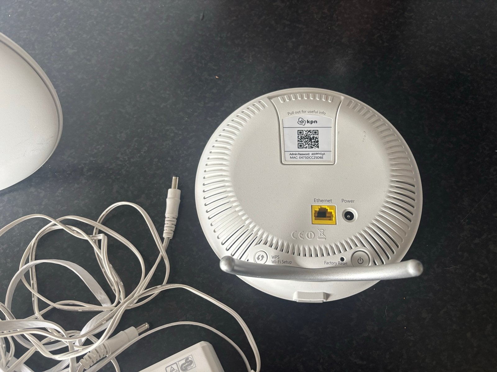 KPN SuperWifi punten (2 stuks) met adapters, Computers en Software, Routers en Modems, Zo goed als nieuw, Router, Ophalen