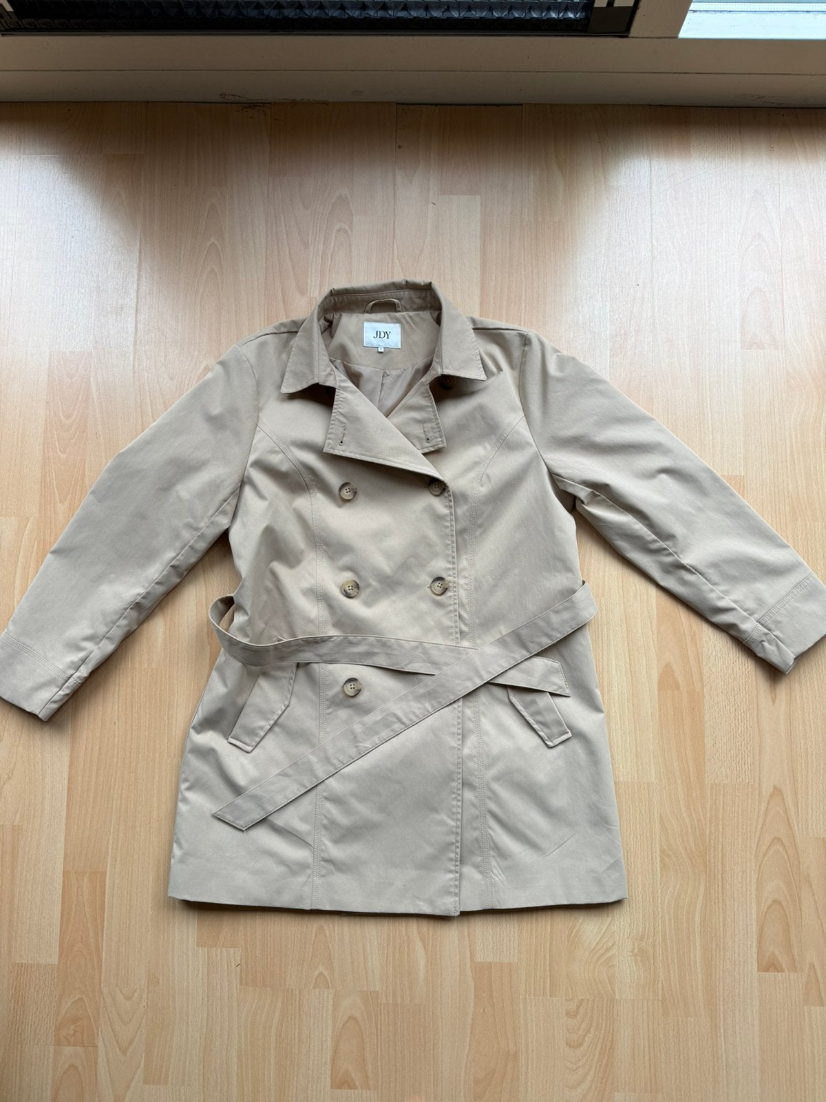 Dames trench coat maat XL JDY, Ophalen of Verzenden, Zo goed als nieuw, Maat 46/48 (XL) of groter, Beige