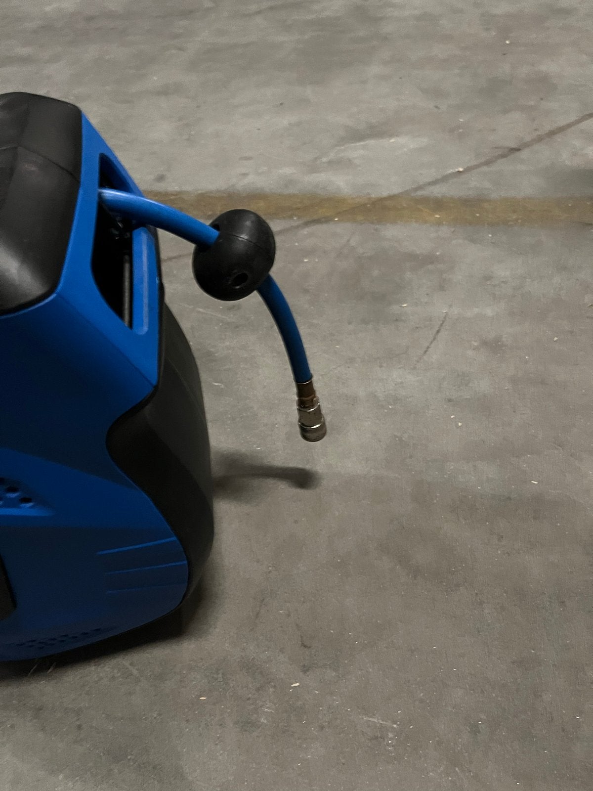 HBM Machines Automatische Luchtslanghaspel - Zo goed als nie, Doe-het-zelf en Verbouw, 6 tot 10 bar, Ophalen of Verzenden, Zo goed als nieuw