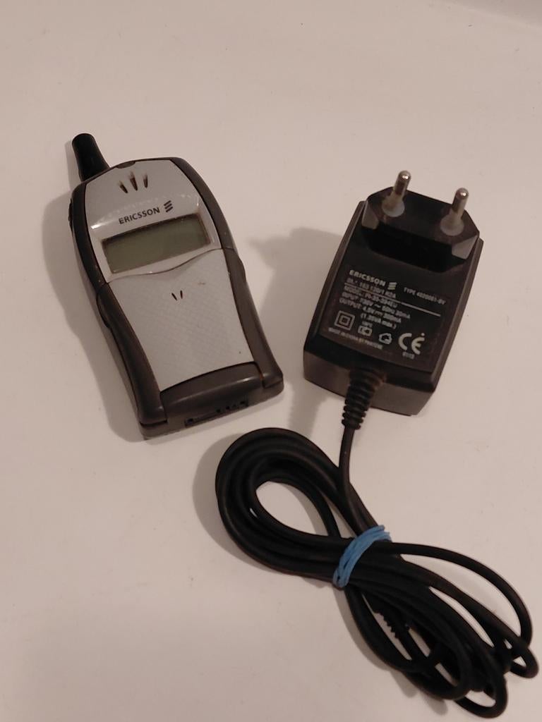 Vintage  Ericsson handy, Ophalen of Verzenden, Nokia