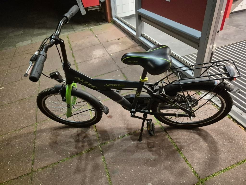 Altec Hero Kinderfiets 20 inch - Zo goed als nieuw, Ophalen of Verzenden