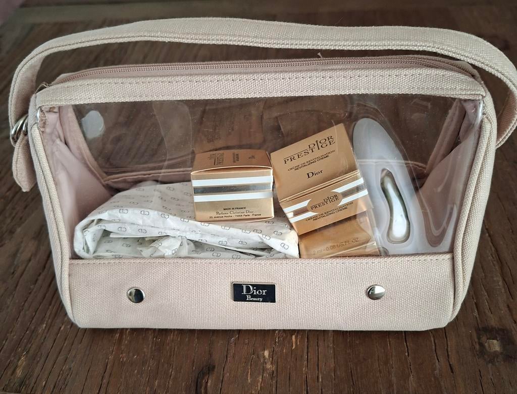 Vintage Dior  toilettas met make-up en verzorging miniaturen, Ophalen, Nieuw, Miniatuur