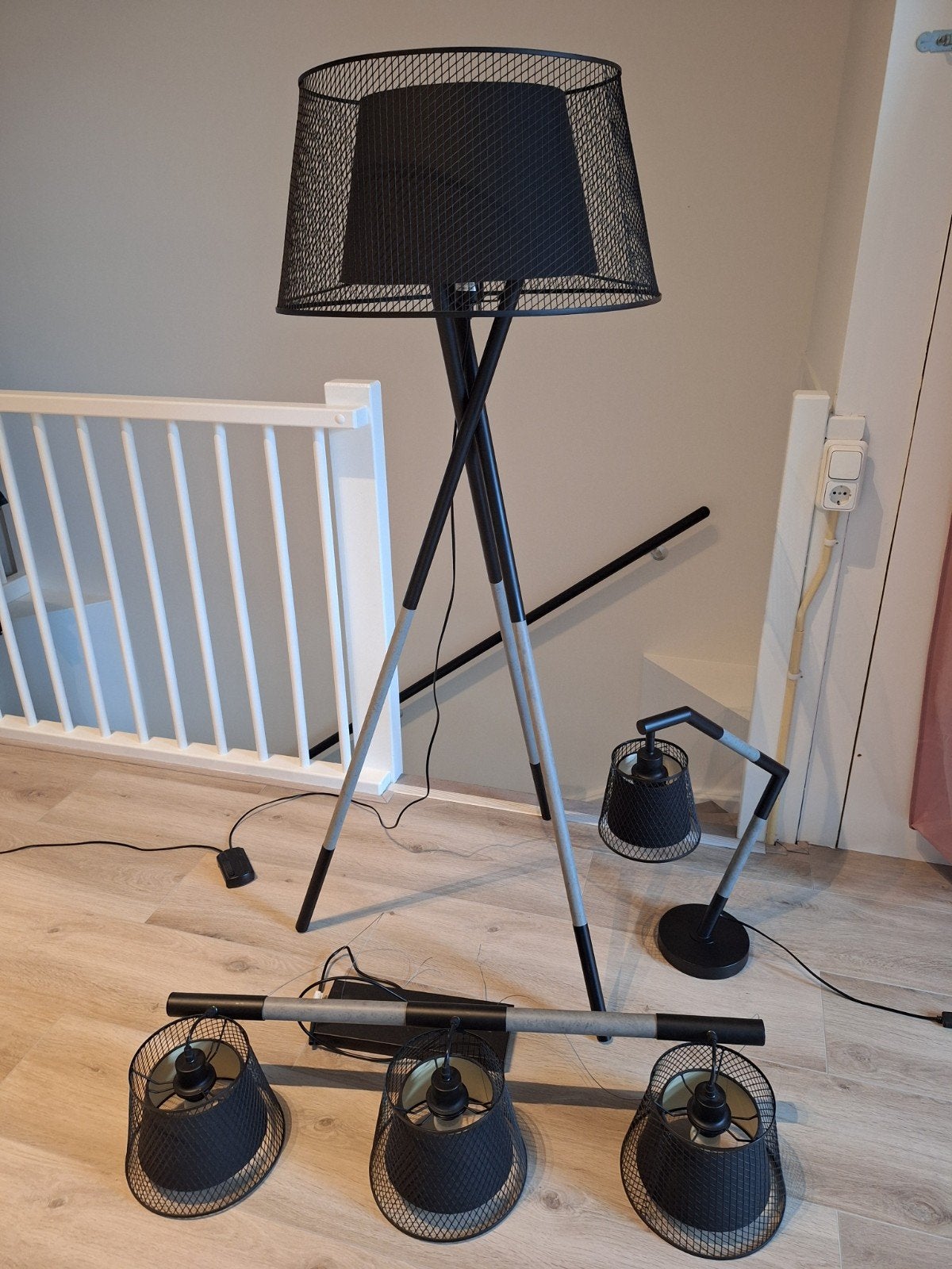 Coco Maison Lampenset: Vloerlamp, Hanglamp, Tafellamp, Overige merken, Zwart, Zo goed als nieuw, Modern